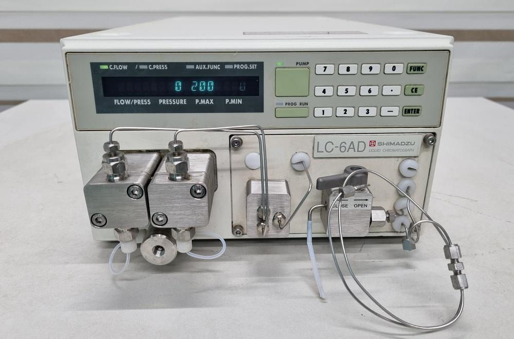 SHIMADZU LC-6AD  Liguid Chromatograph