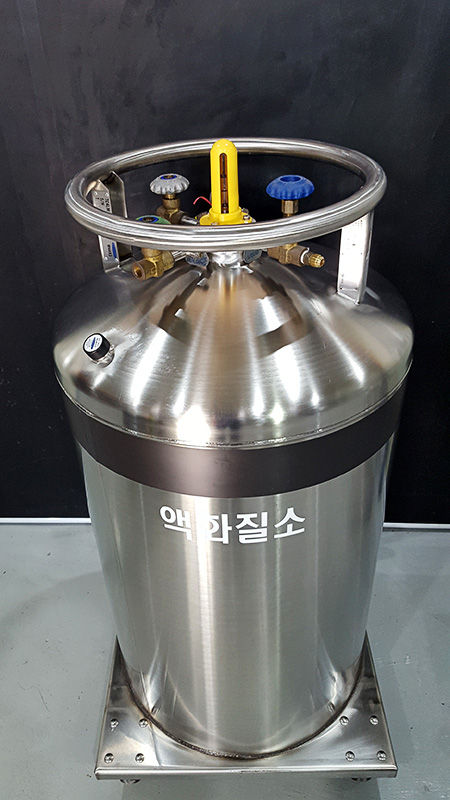Thumbnail: MVE Dura-Cyl 230LP Nitrogen Tank