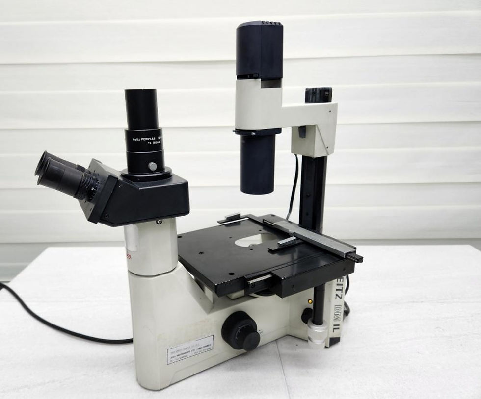 LEICA 090-131.001 LEITZ DM IL Microscope