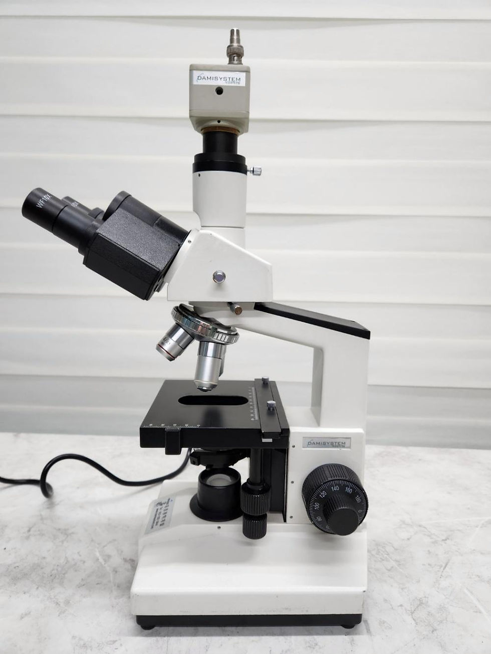 Thumbnail: DAMISYSTEM Biological Microscope