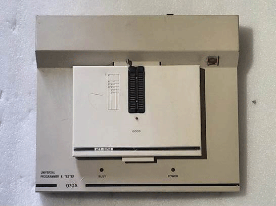 Universal Programmer & Tester 070A | rescience