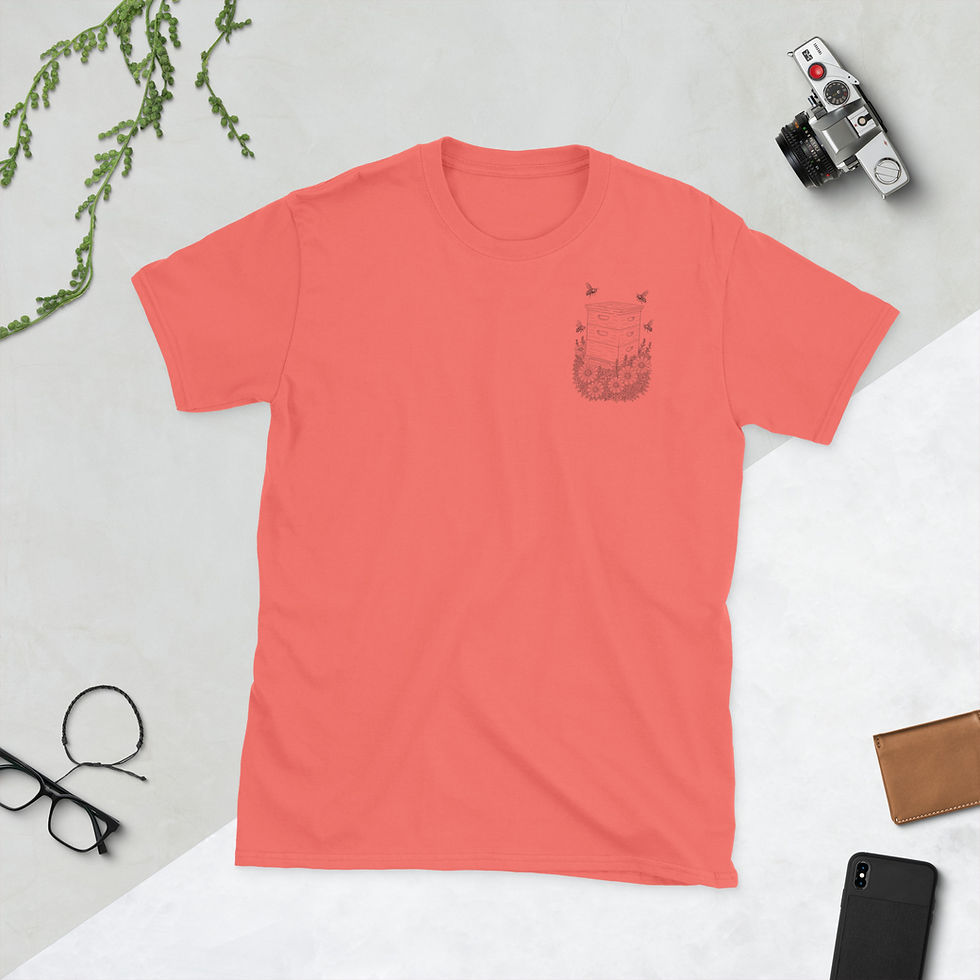 Thumbnail: Queen of the Yard Tee