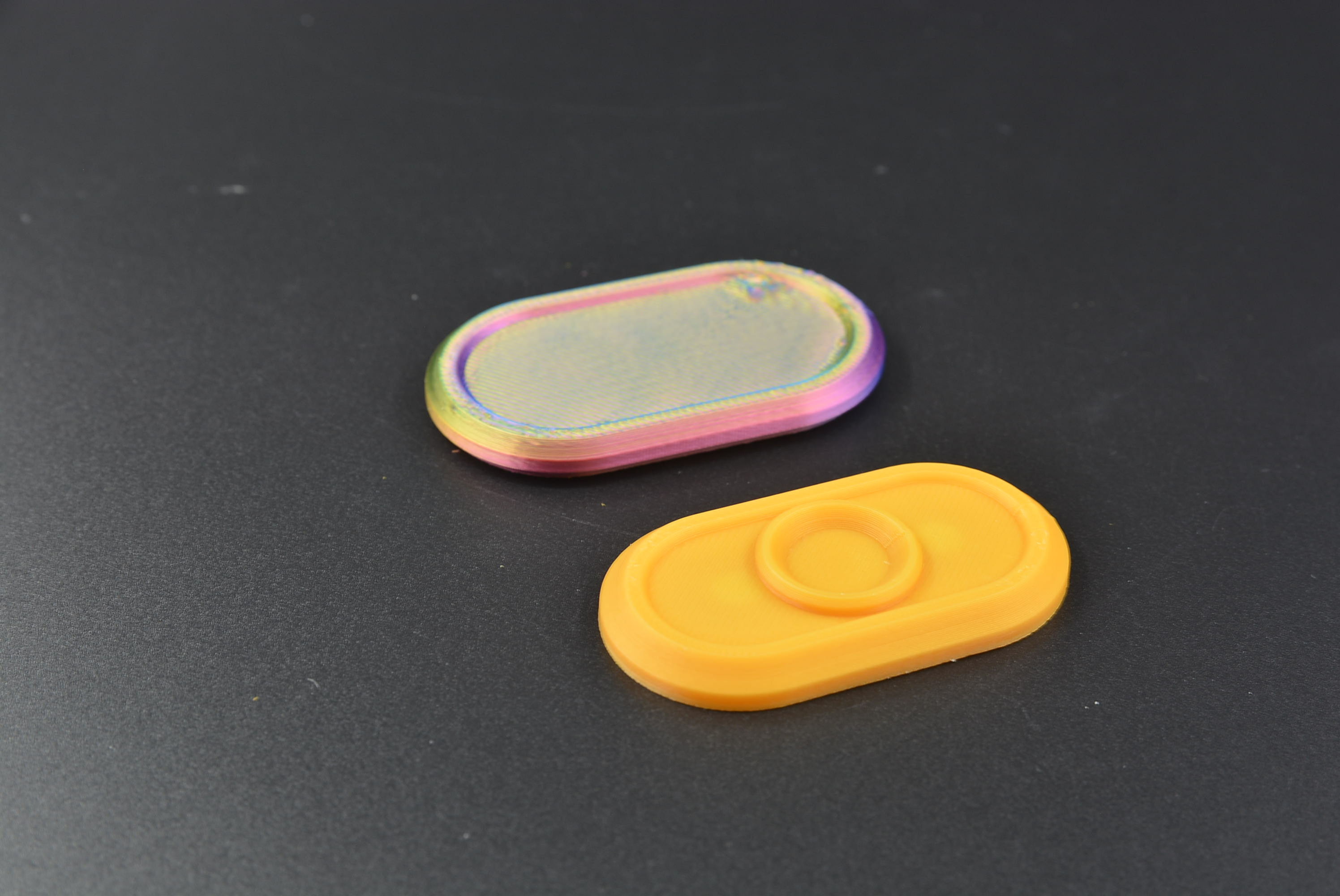 Smooth Fidget magnetic glide toy