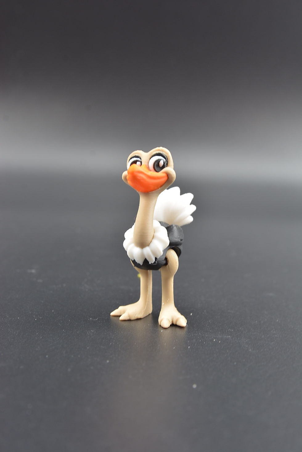 Male and female ostrich flexi figures