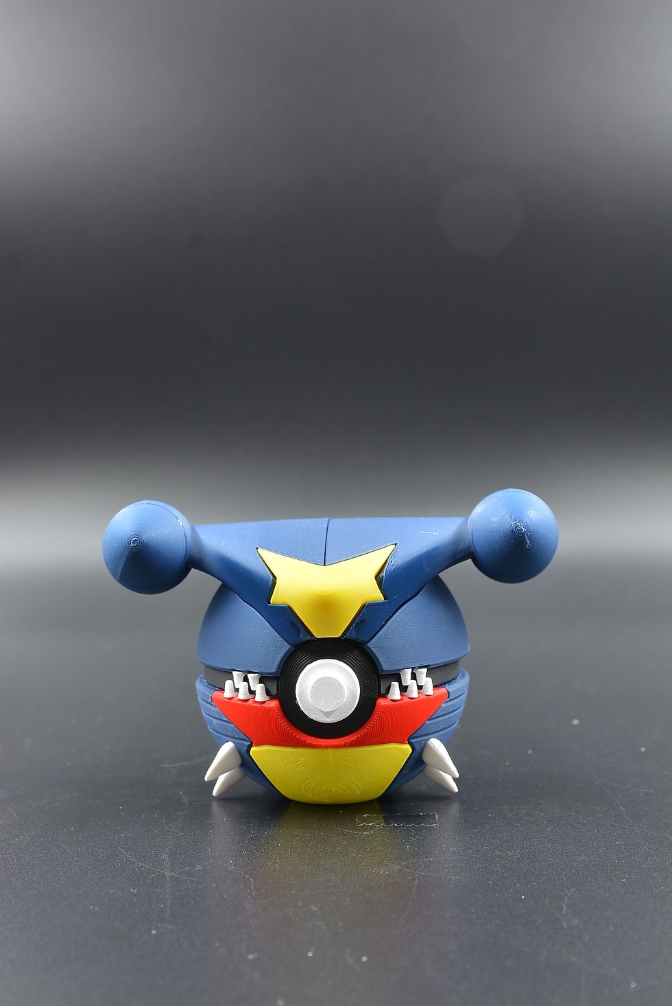 Full‑color Garchomp Character Ball with detailed Garchomp sculpt.