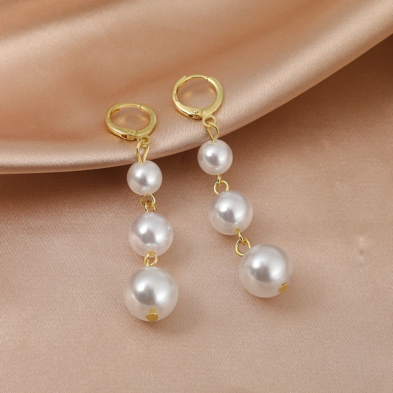 Thumbnail: Gold Tassel Drop Earrings
