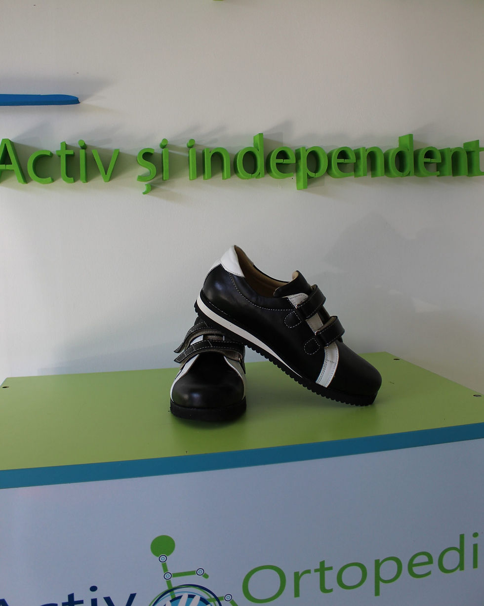 Miniatură: PANTOFI ORTOPEDICI MODEL ALEX – BARBAȚI