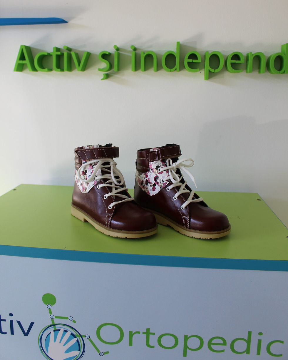 Miniatură: GHETE ORTOPEDICE MODEL MATEI-COPII