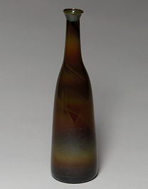 Wine bottle met DP109325_edited_edited.j