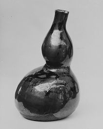 Wine bottle 18e Met 59517_edited_edited.