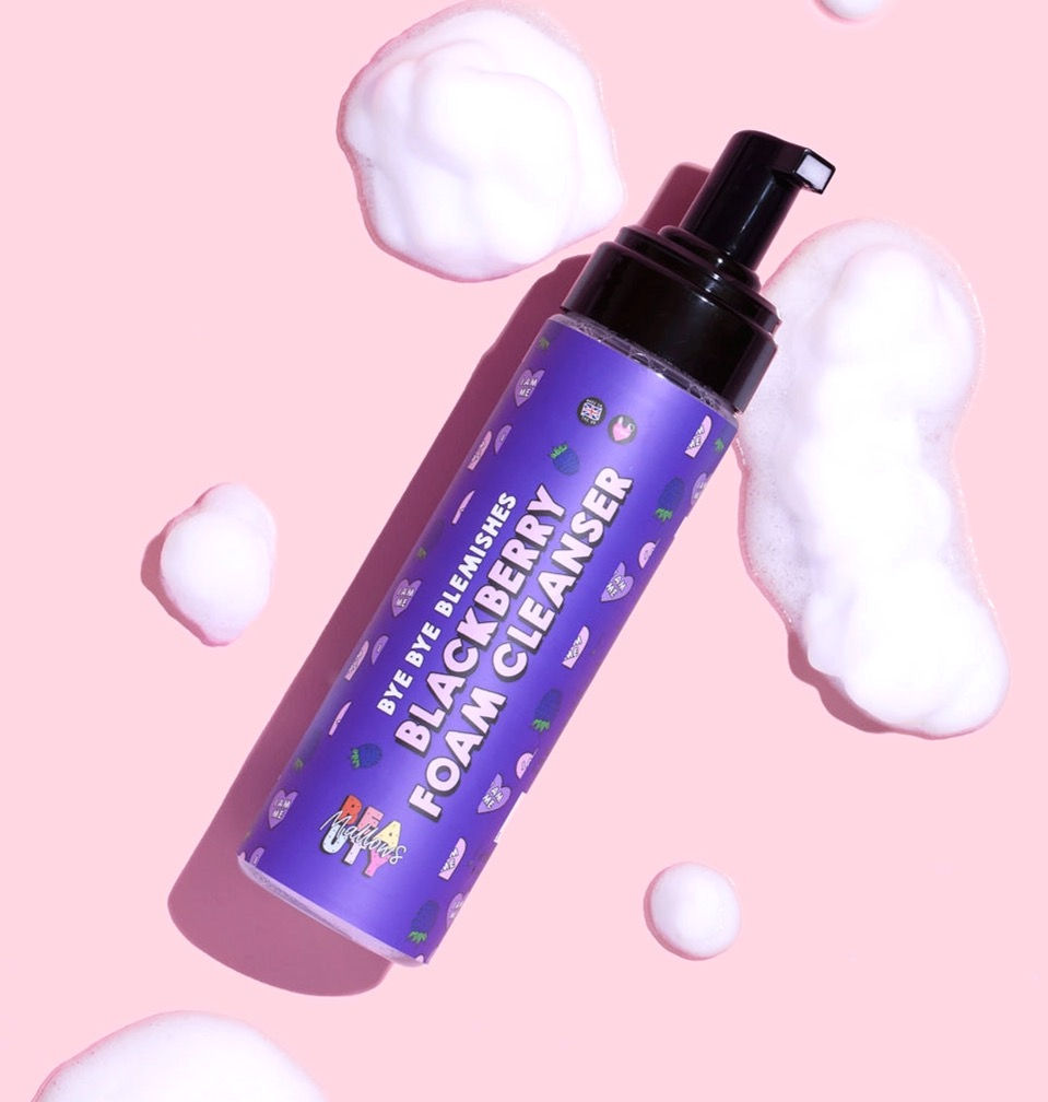 Miniature : Mousse Nettoyante Pour le Visage à la Mûre (Acnés)