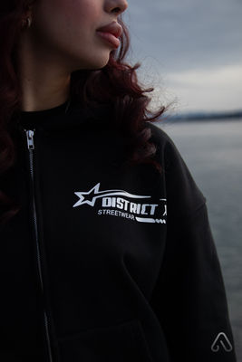 District X Hoodie nahaufnahme 
