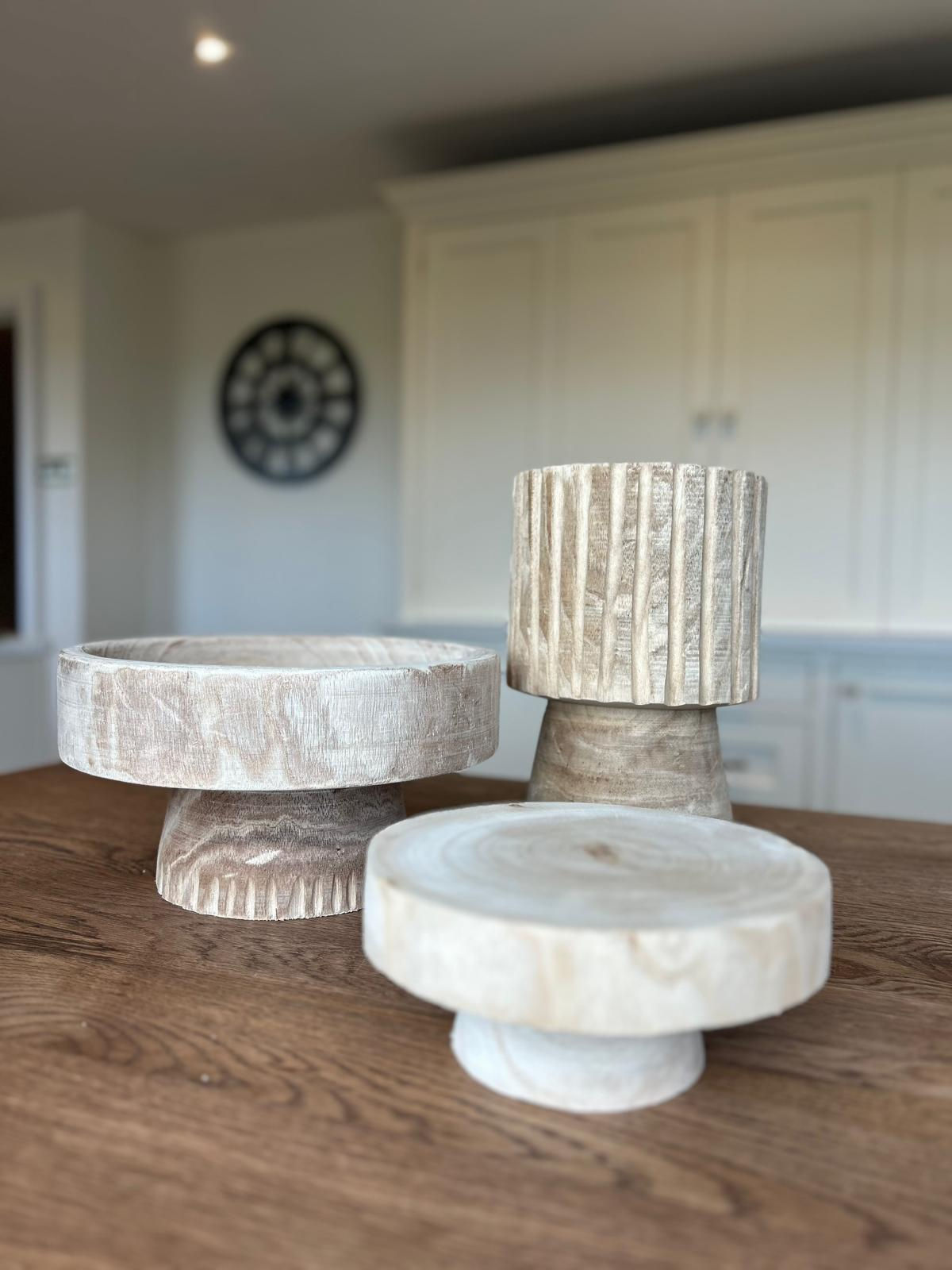 Haven Natural Round Pedestal