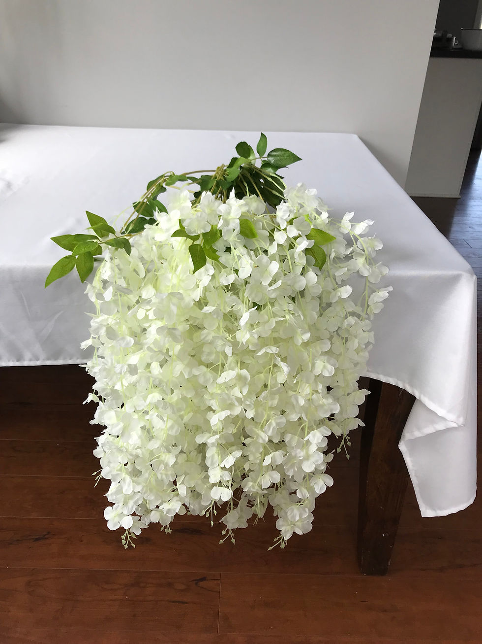 Thumbnail: Wisteria - 3-stem branches - (12 pcs)