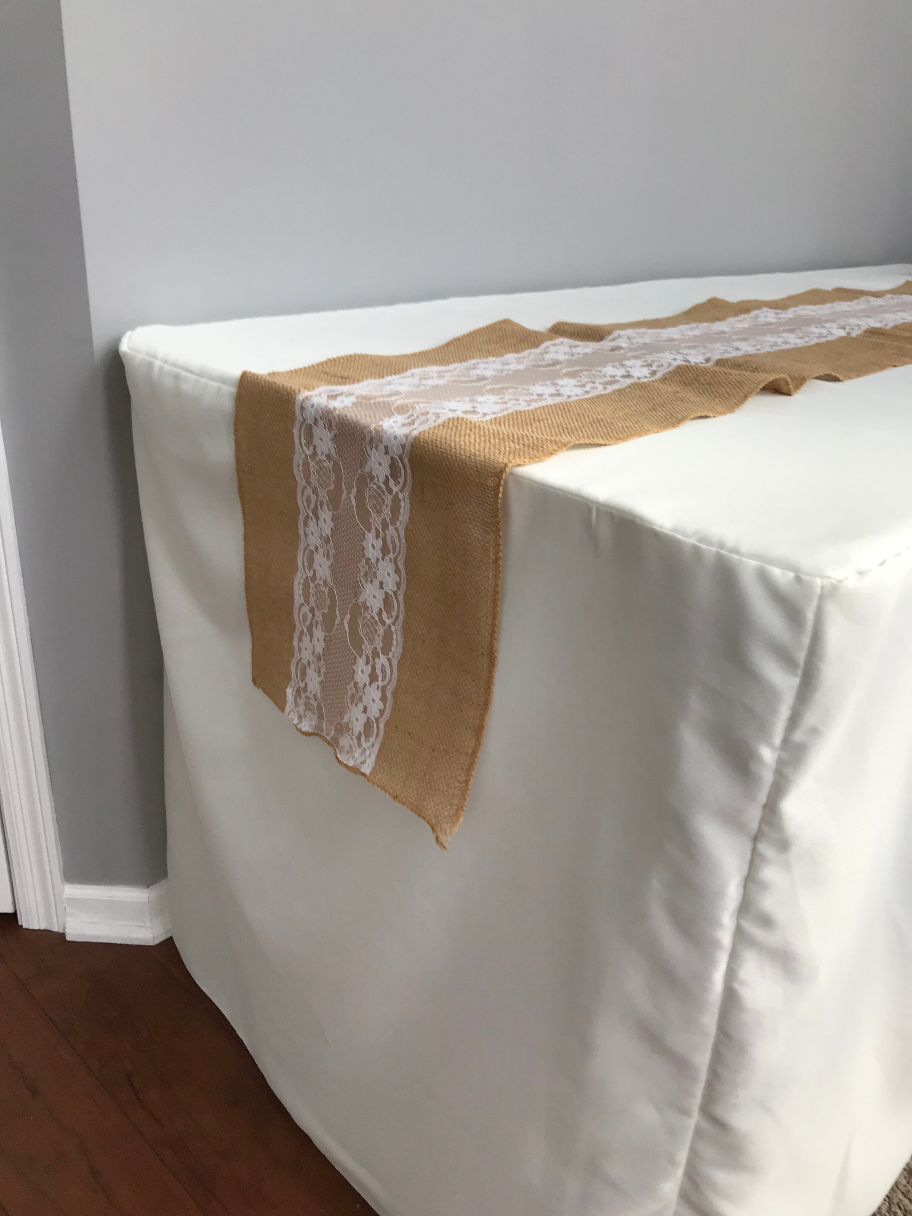 Burlap with Lace Runners