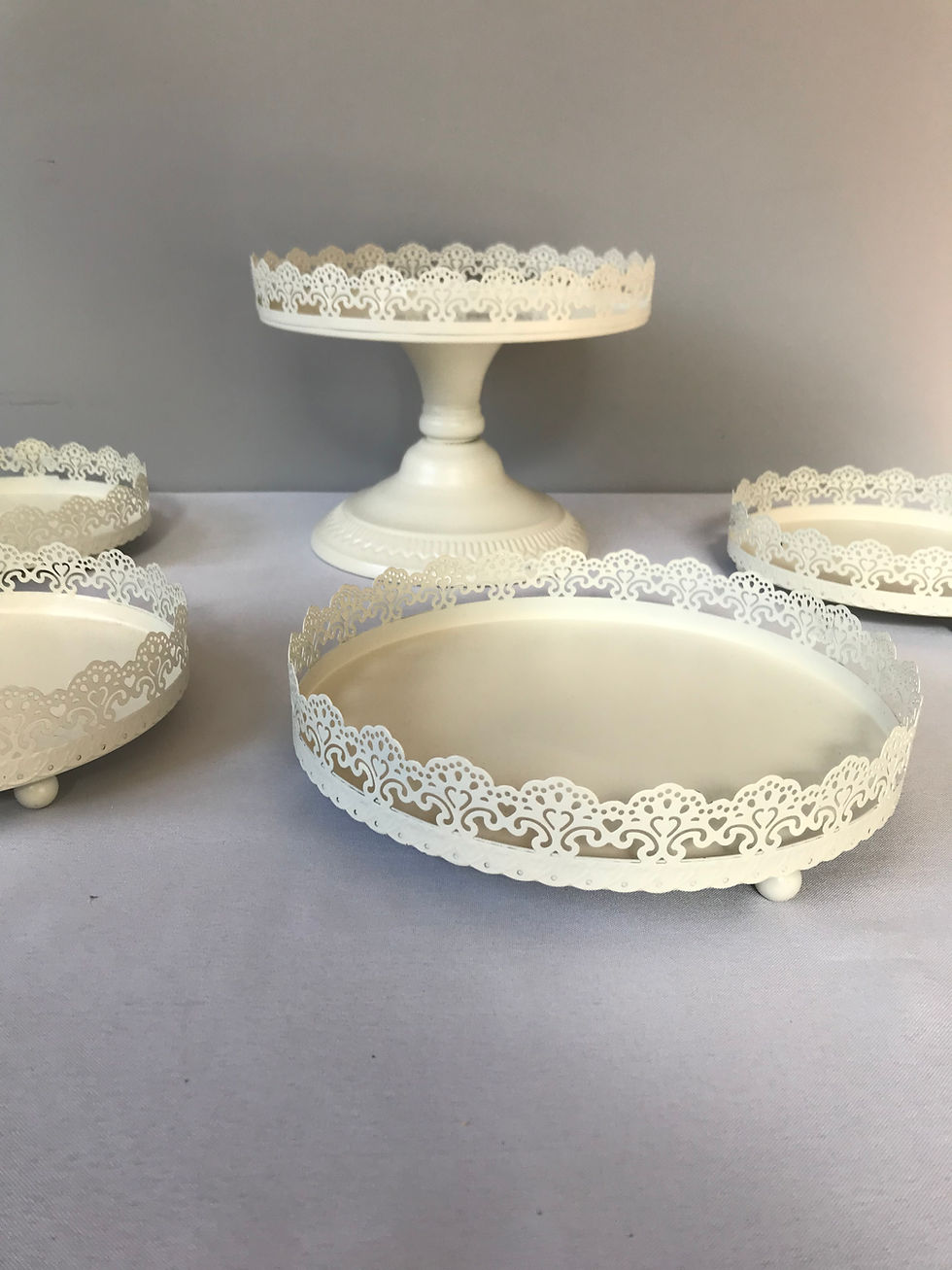 Thumbnail: Cream/Off-white Dessert Stands