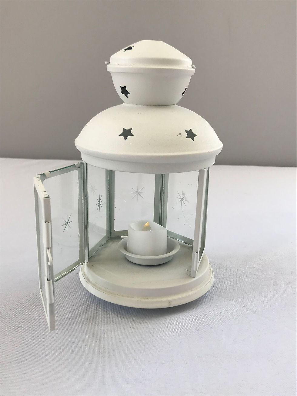 Thumbnail: Small White Lanterns