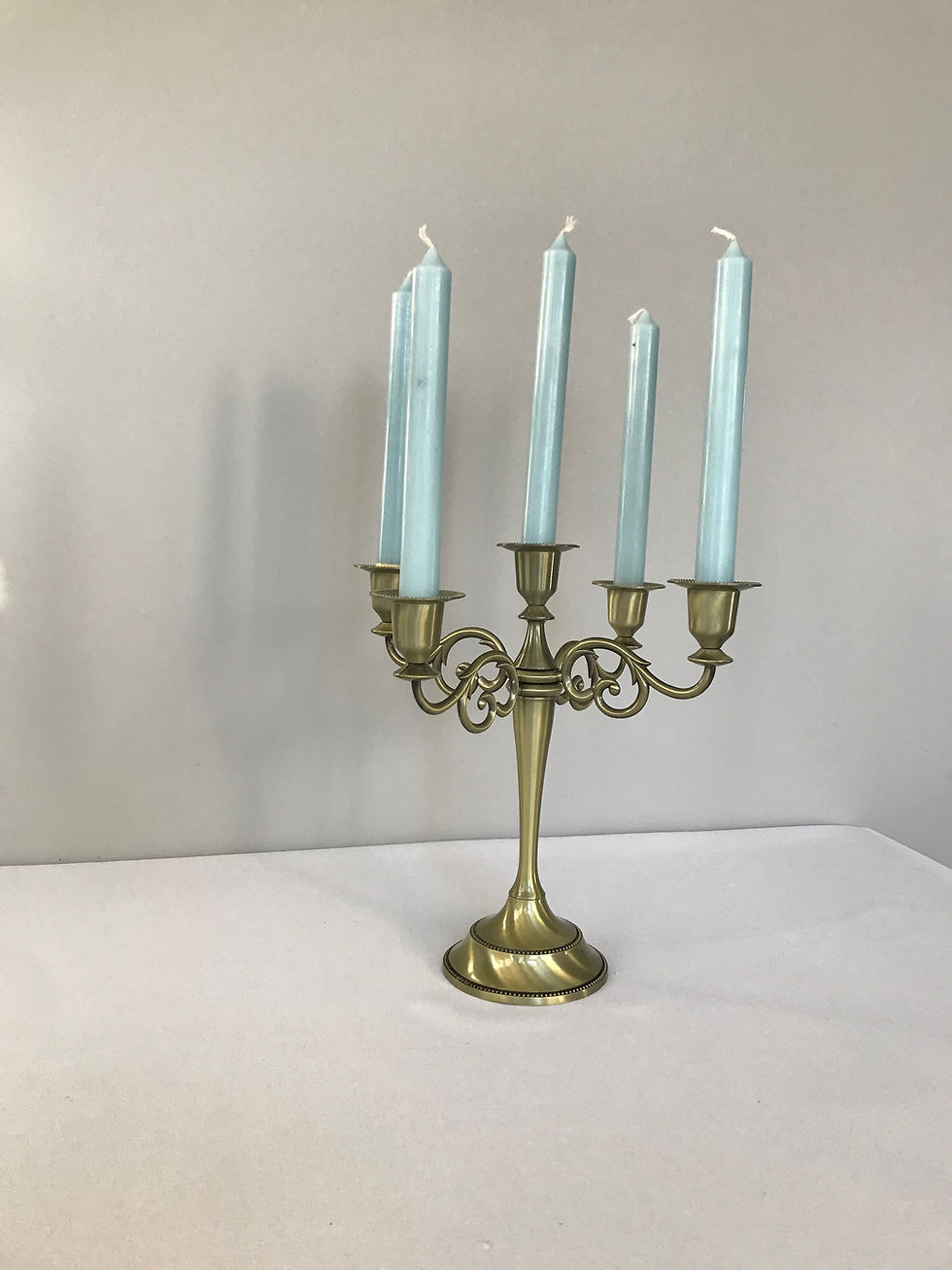 Thumbnail: Gold Candelabras