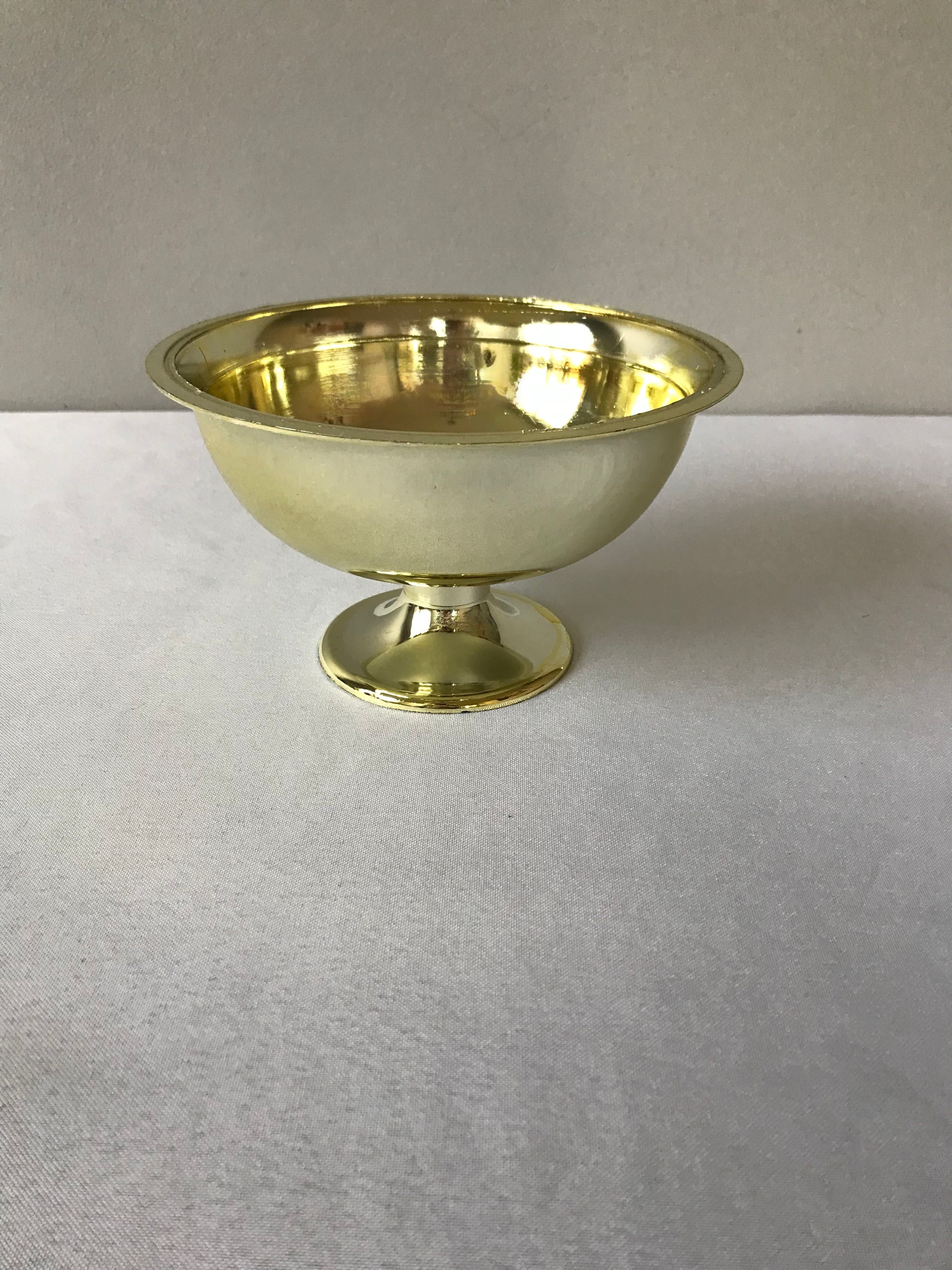Small Gold Acrylic Pedestal Bowls