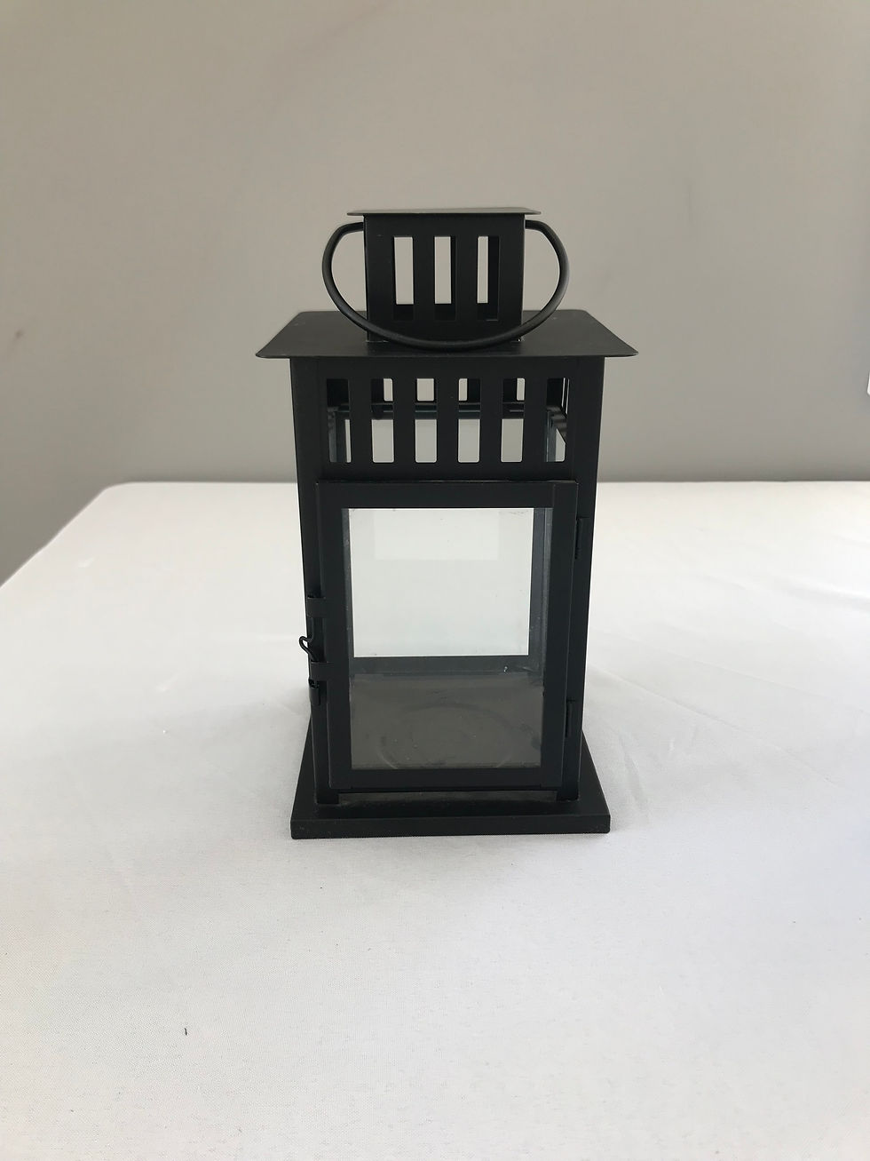 Thumbnail: Large Black Lanterns