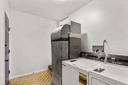 11-17-2910 Fendall Ave, Richmond, VA 23222