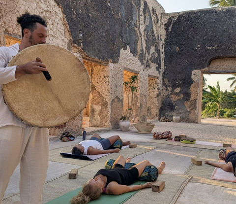 safari yoga