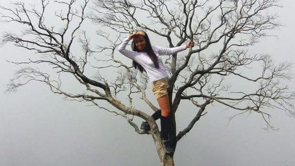 March at the treetop, sea of clouds in the background, where the sky feels vast.