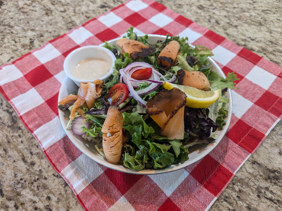 Salatvariation mit Räucherlachs image