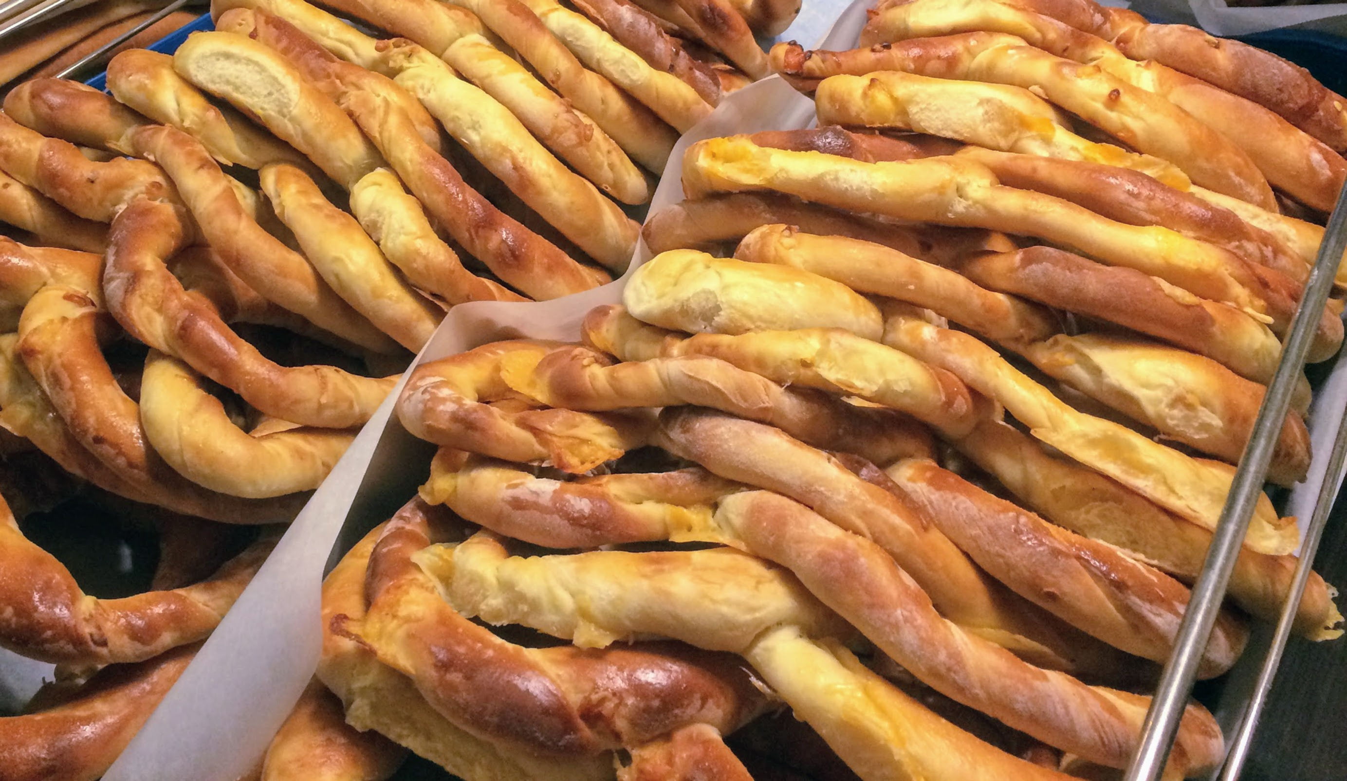 Dec 23 Soft, Buttery Pretzel