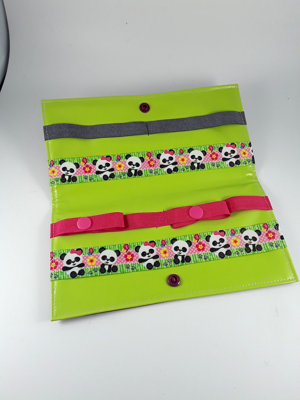 Miniature : Petite pochette à pinces à cheveux, barrettes et élastiques, autre motif pan