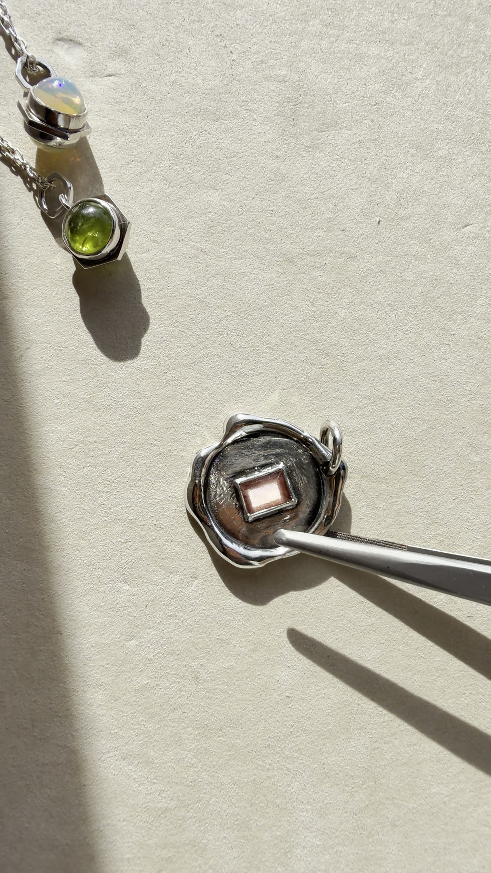 Thumbnail: Gem Wax Seal