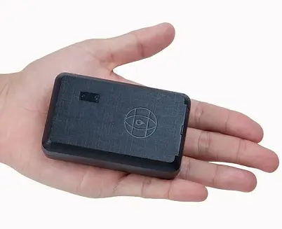 Wireless-portable-gps-tracker-vehicle-gps-tracking-device-for-cars-6800mAh-5.webp
