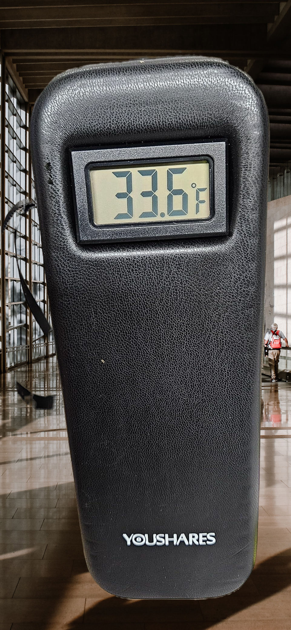 youshares insulin cooler case with temperature display