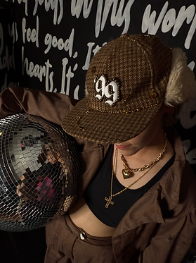 hat