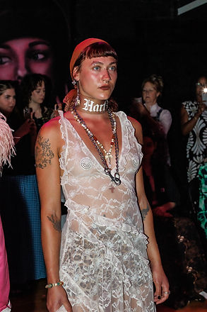 RUNWAY
