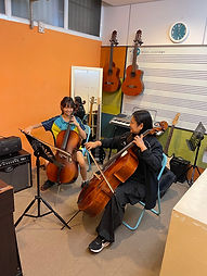 บรรยากาศการเรียนเชลโล Cello คลาสเครื่องสาย Claire KPN วังหิน