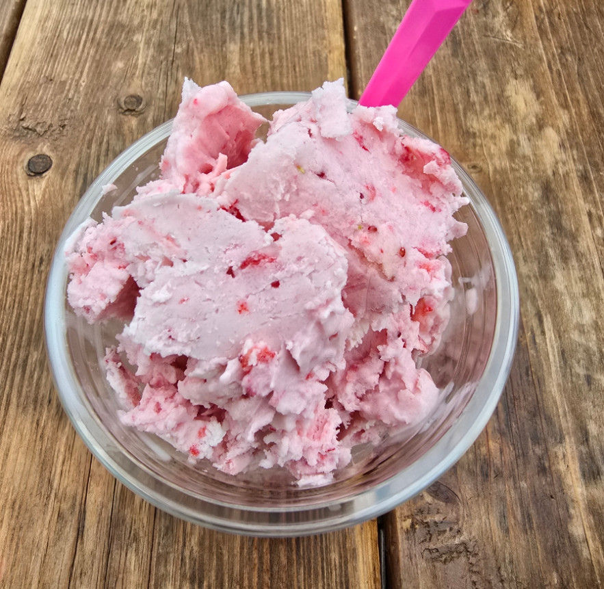 Bukhangang River Bicycle Path - Osam Strawberry Experience Farm - Ice-cream Making