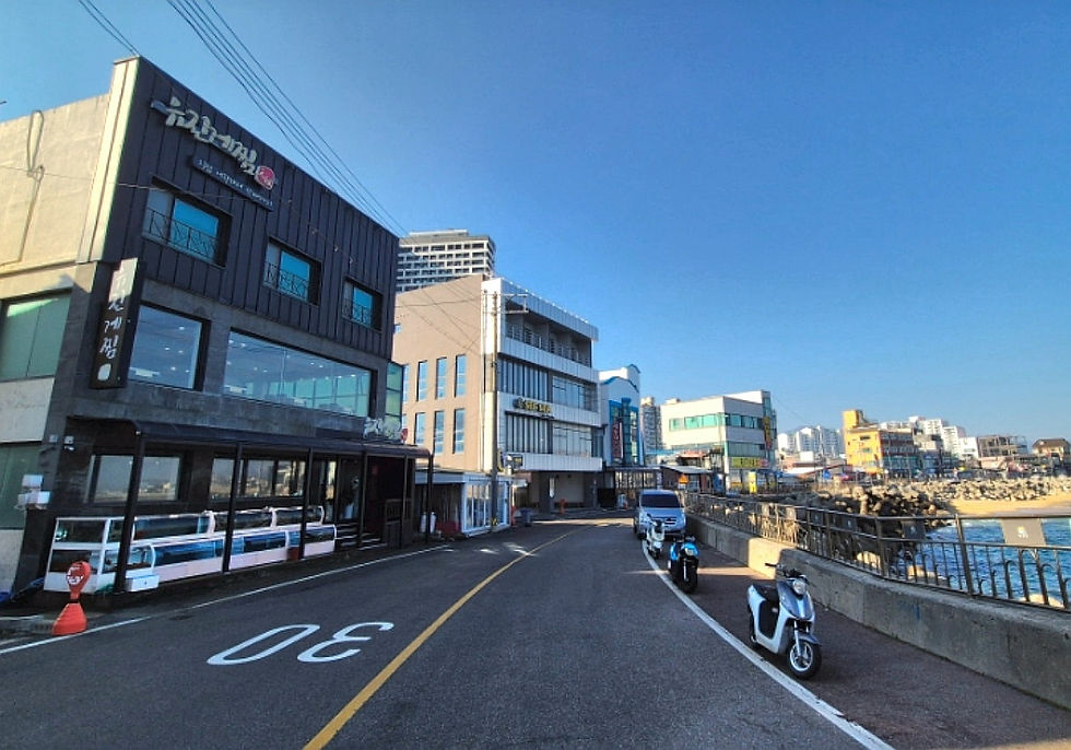 Yeongnang Coastal Road (Yeongnanghaean-gil)