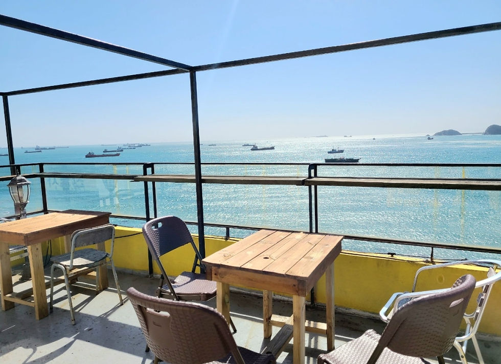 Huinnyeoul Culture Village - Cafe
