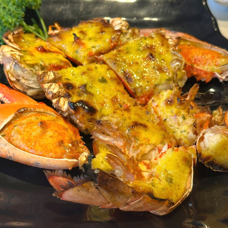 Myeongdong Best Restaurants & Cafes - THE SIC DDANG Myeongdong Main Branch