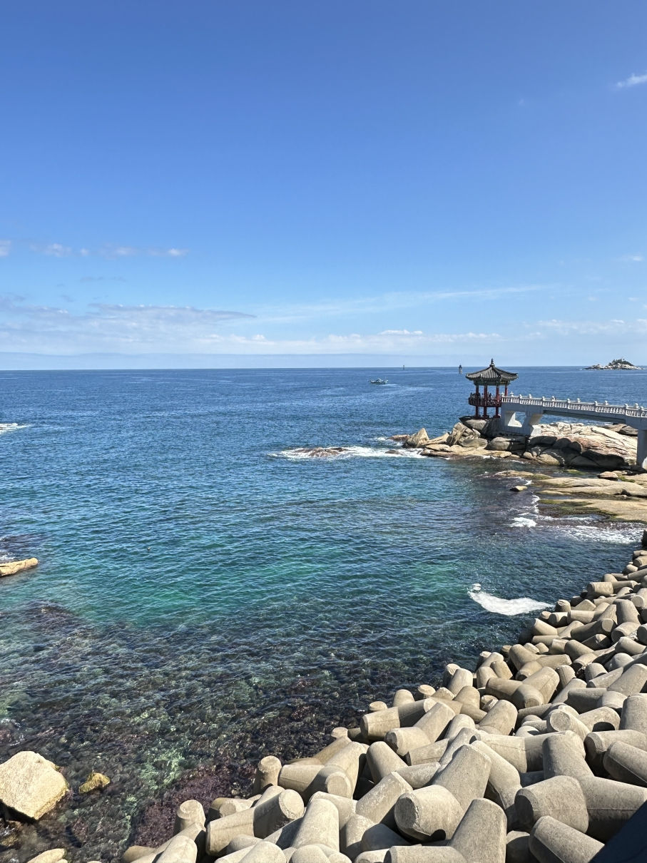 Sokcho - Yeonggeumjeong Sunrise Pavilion