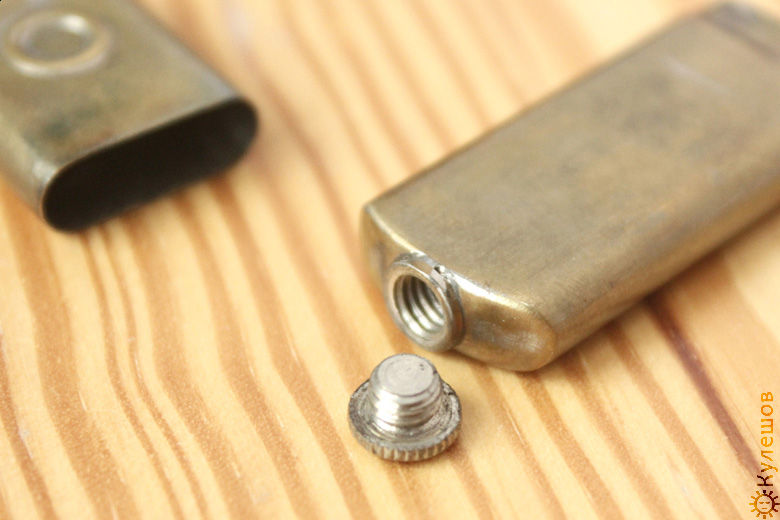 Thumbnail: Пенал для грифелей