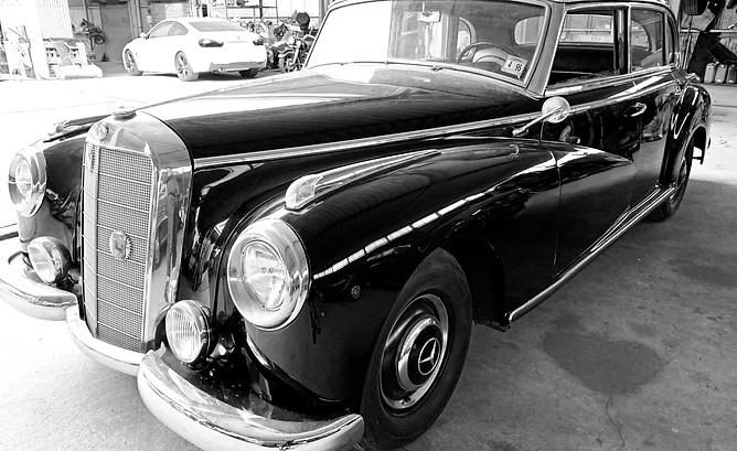 Classic Mercedes-Benz