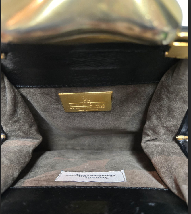 Thumbnail: De VECCHI by Hamilton Hodge RARE Crocodile Skin Clutch