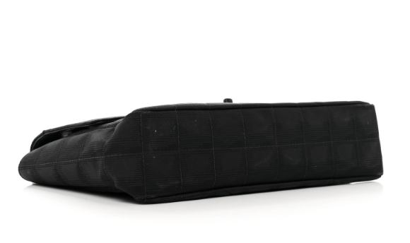 Thumbnail: CHANEL Nylon Medium Travel Flap