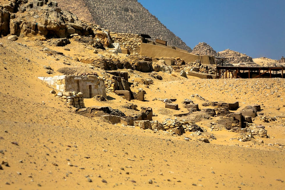 tombs around the pyramids