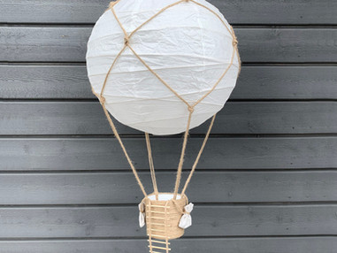 DIY – Balloon lamp
