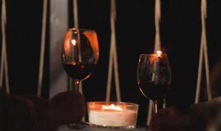 Independent Escort vs Agency Escort in Lancashire: A More Personal, Luxurious Choice