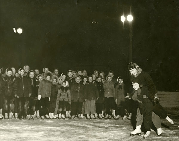 Figure Skating Class at Kelvin C.C. Janu
