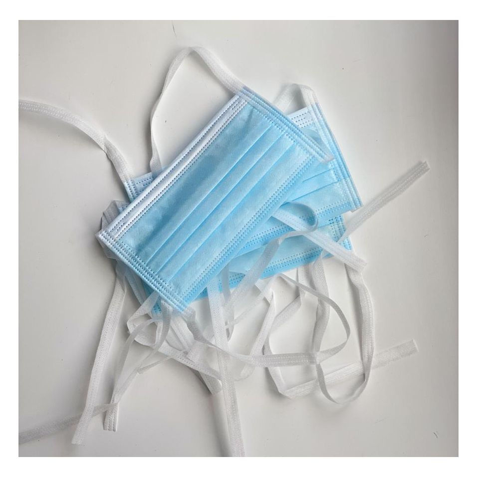 SURGICAL FACE MASKS (WITH TIE ON THE BACK)